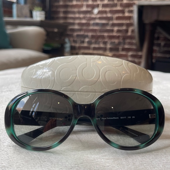 Coach Accessories - AUTHENTIC COACH TRACY VINTAGE SUNGLASSES AQUA TORTOISE/BLACK